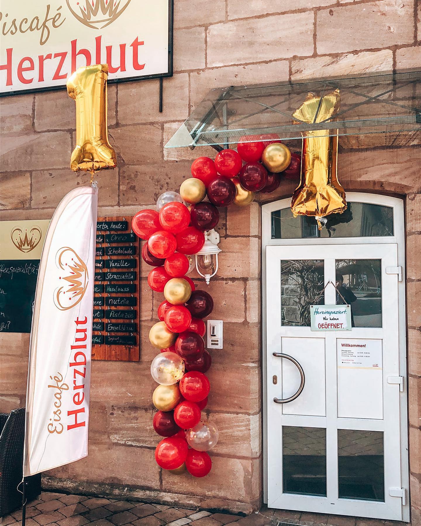 Eiscafé Herzblut Außenansicht